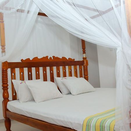 Nethum Rest Hotel Mirissa Exterior foto