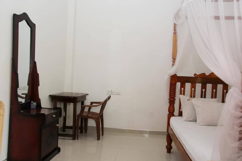 Nethum Rest Hotel Mirissa Exterior foto