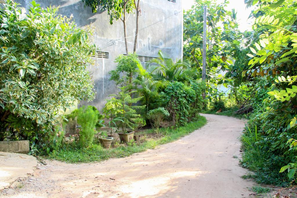 Nethum Rest Hotel Mirissa Exterior foto